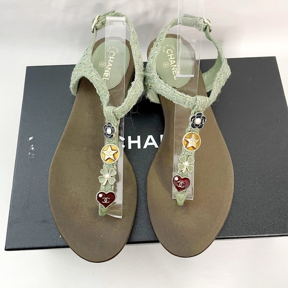 Chanel 17C CC Charm Tweed Sandals - Picture 1 of 8